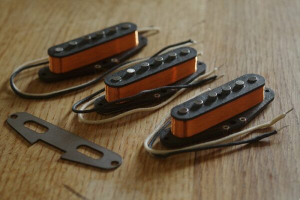 ID63GT Stratocaster Pickup 1 - Radioshop