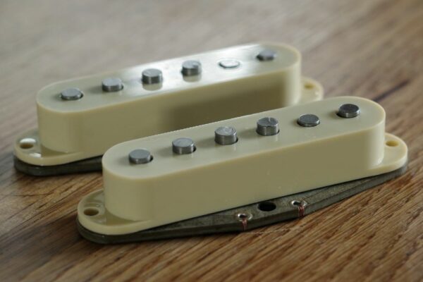 Montereys Strat Pickups - Radioshop