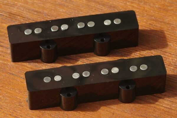 Jazz-Bass Pickups 3 - Radioshop Pickups