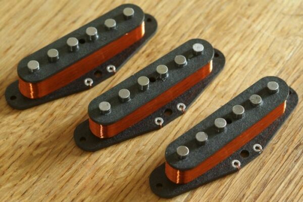 The Black One Strat Pickup-1