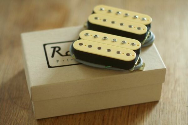 The Radioshop PAF PLUS 2 Humbuckers - Radioshop Pickups