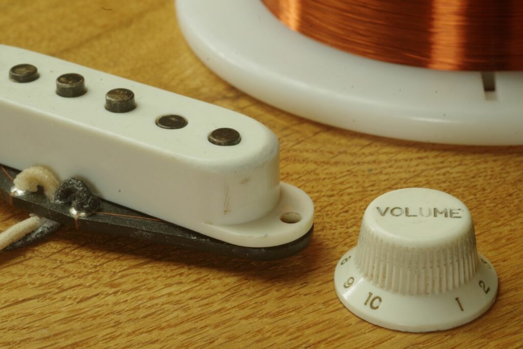 Relic Pickups - Radioshop Pickups